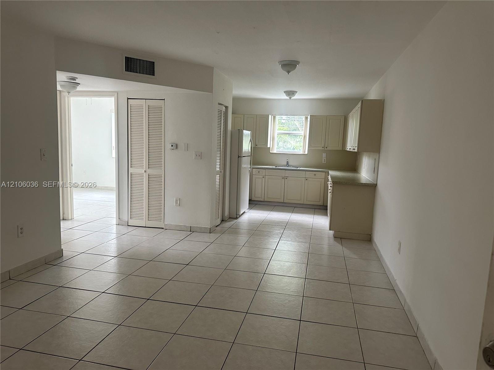181 NW 47th Avenue 27, Miami, FL 33126 photo 2