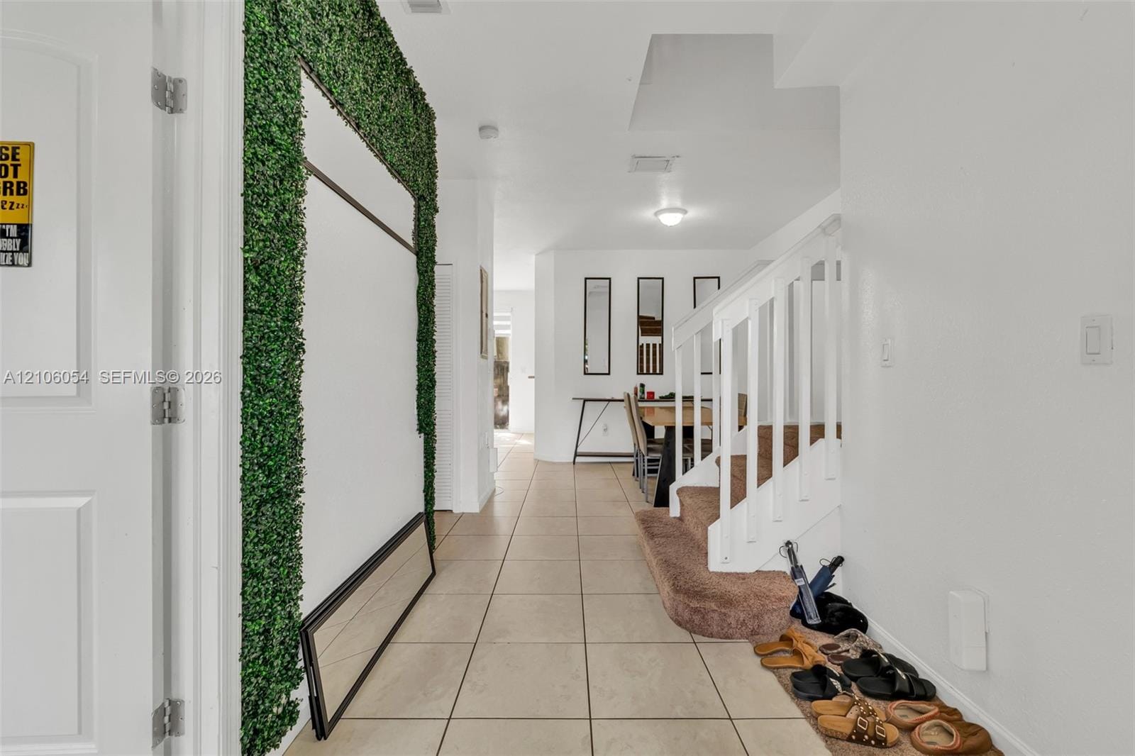 1406 SE 26th Court 311 — photo 4