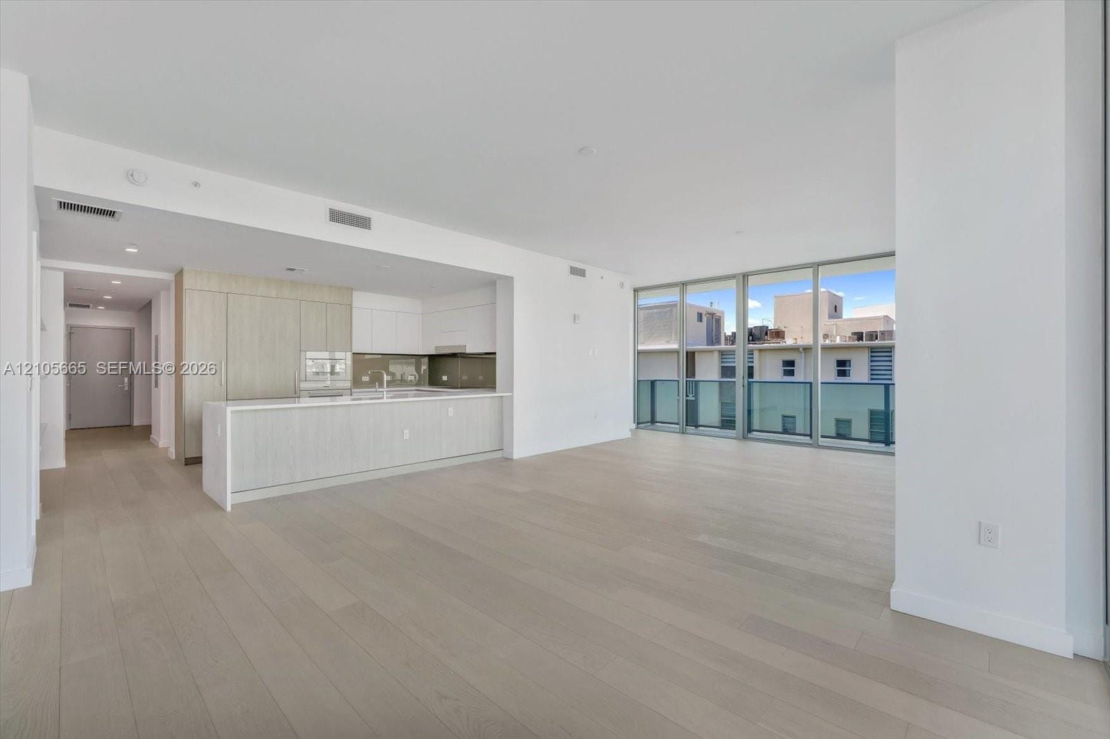9201 E Bay Harbor Drive 702 — photo 3