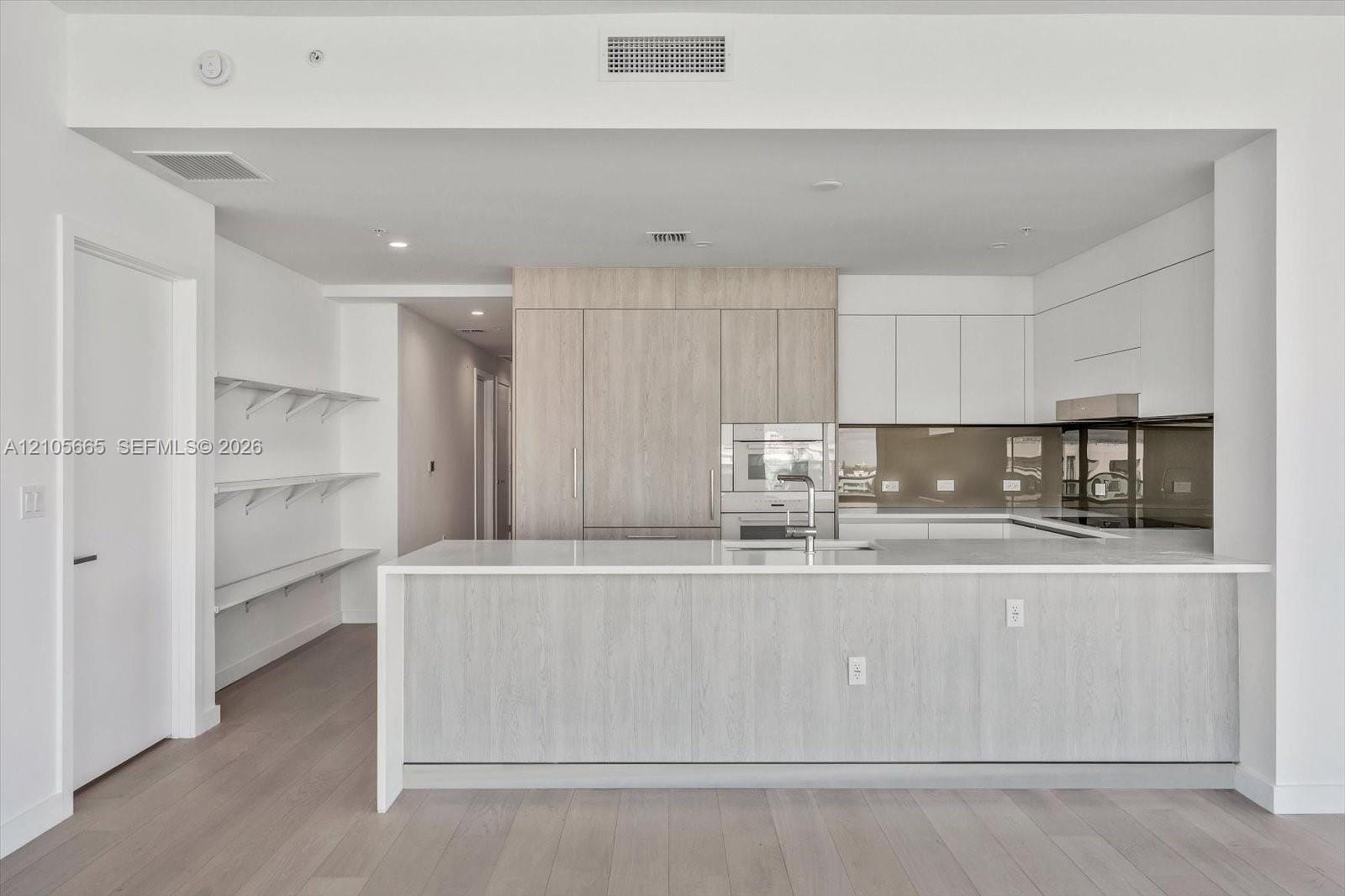 9201 E Bay Harbor Drive 702 — photo 6