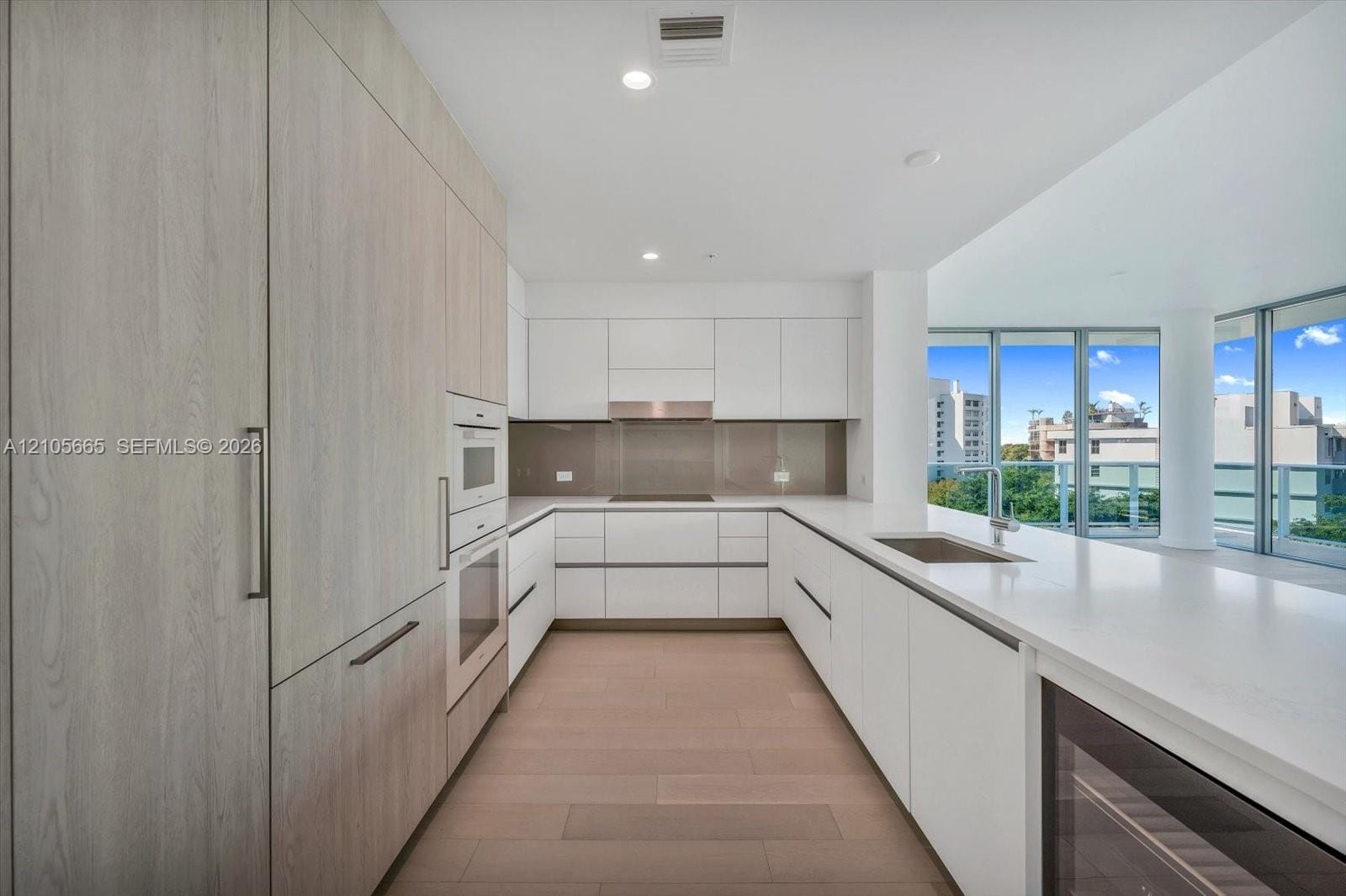 9201 E Bay Harbor Drive 702 — photo 7
