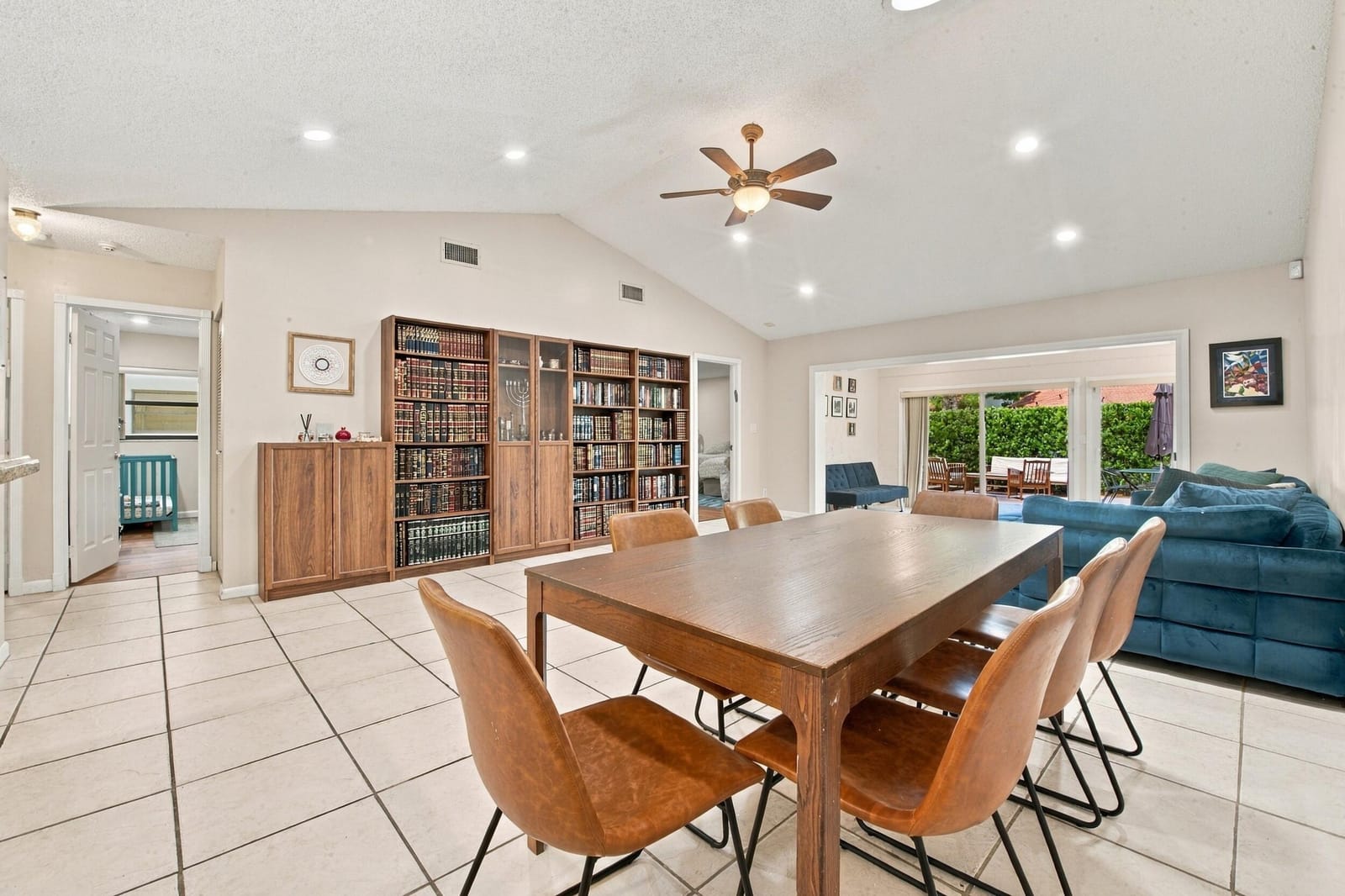 6911 Consolata Street — photo 4