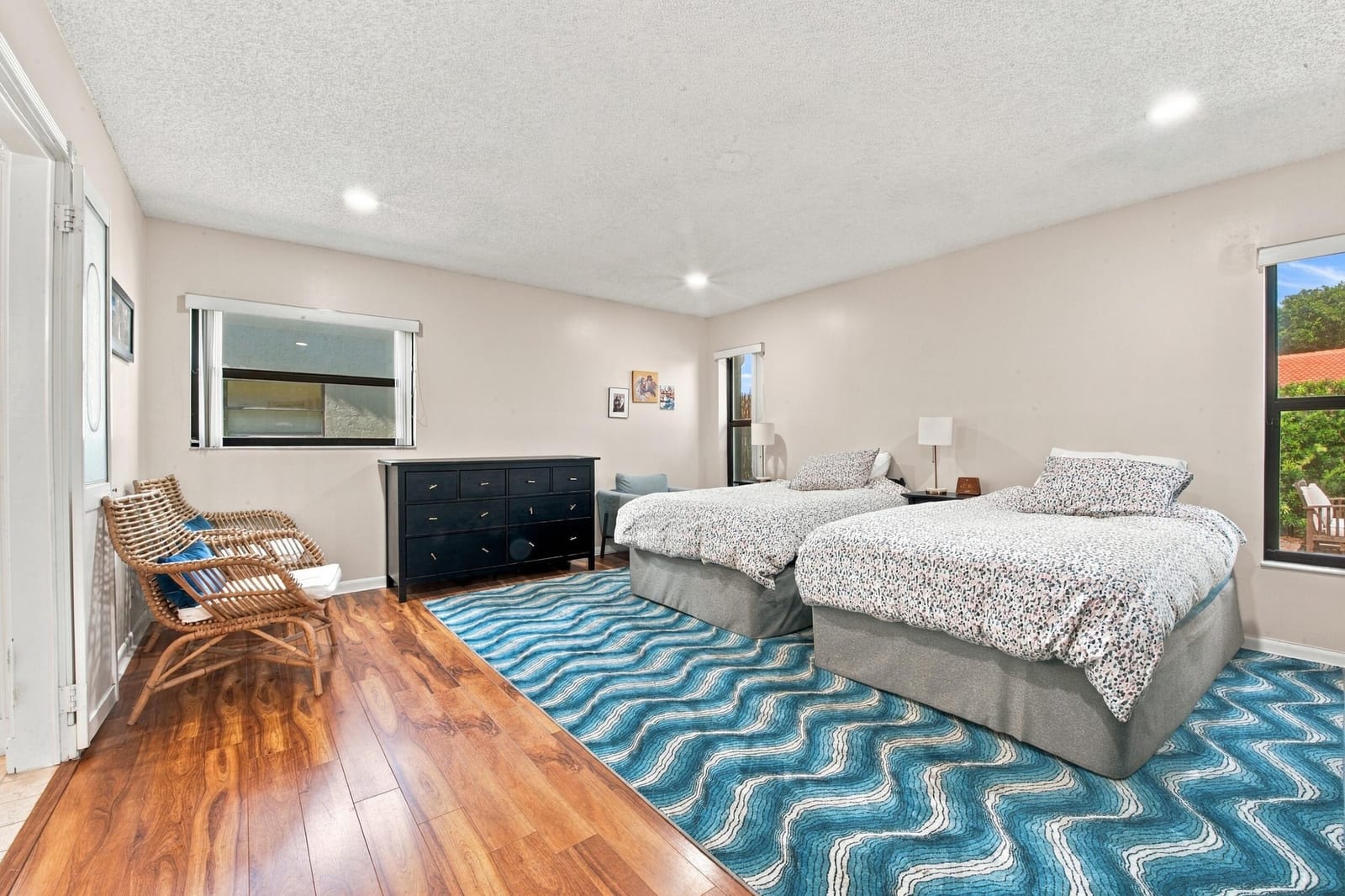 6911 Consolata Street — photo 10