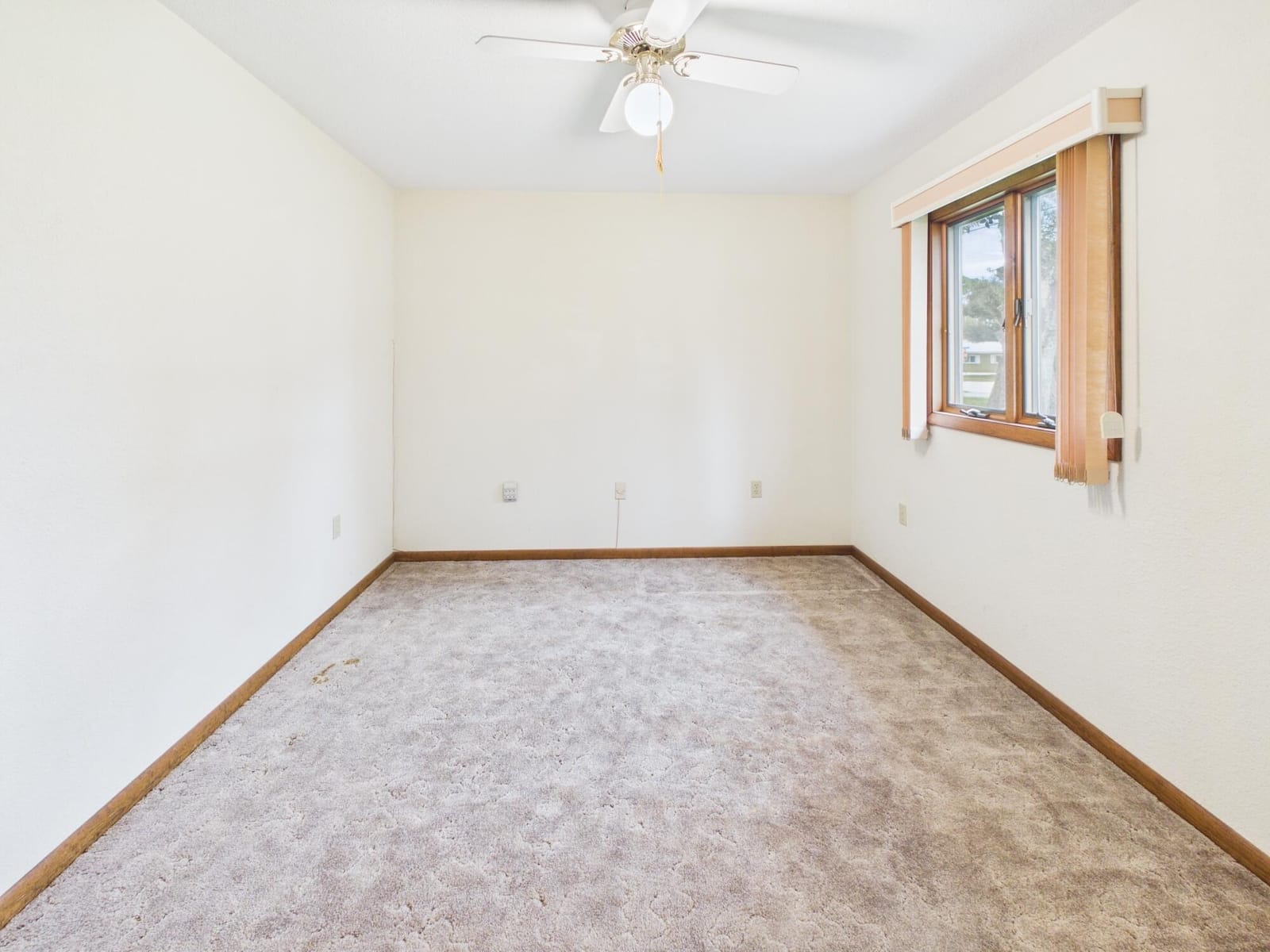 1410 SE 8TH Drive — photo 12