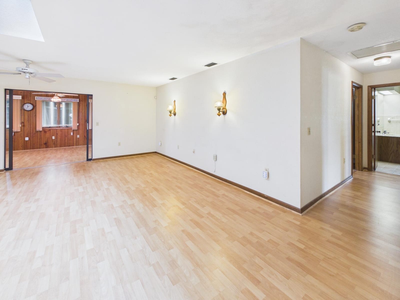 1410 SE 8TH Drive — photo 7