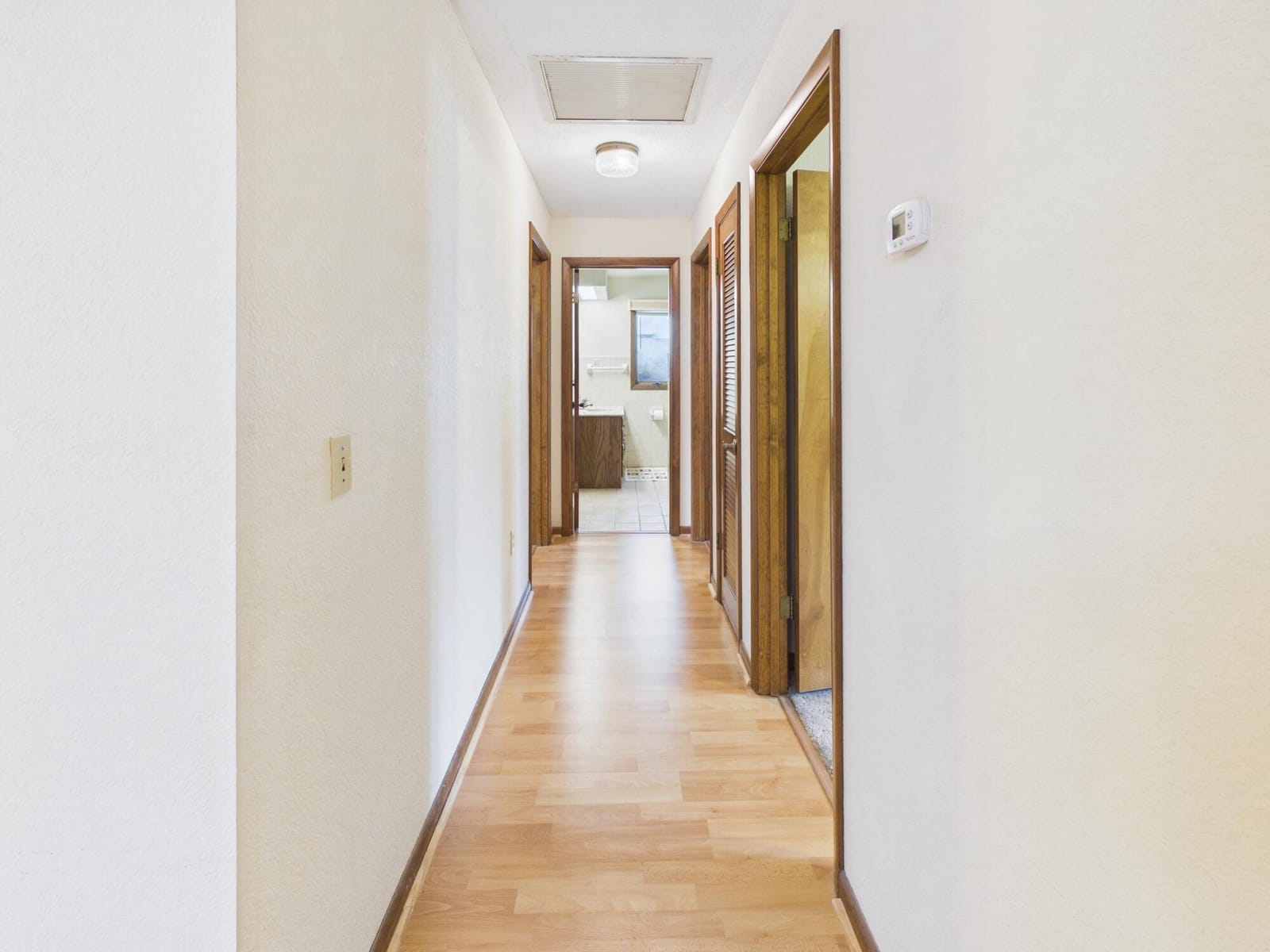 1410 SE 8TH Drive — photo 8