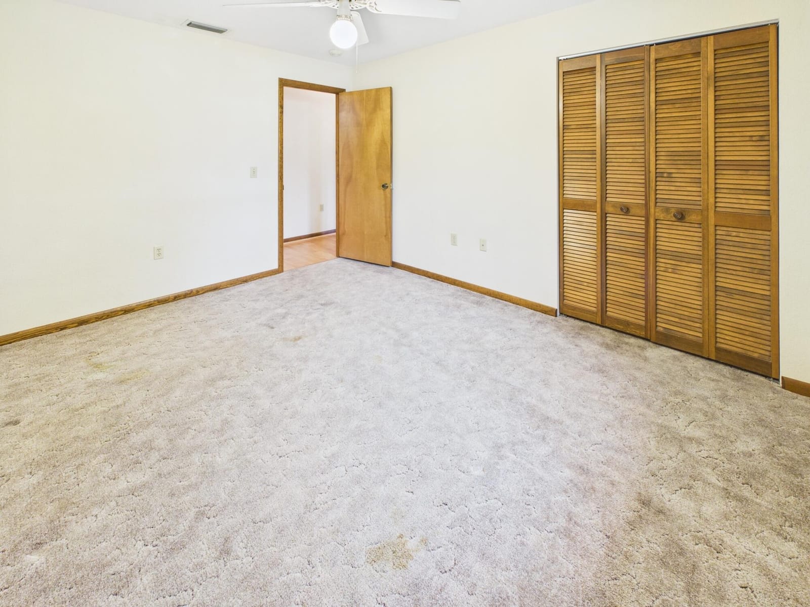 1410 SE 8TH Drive — photo 10