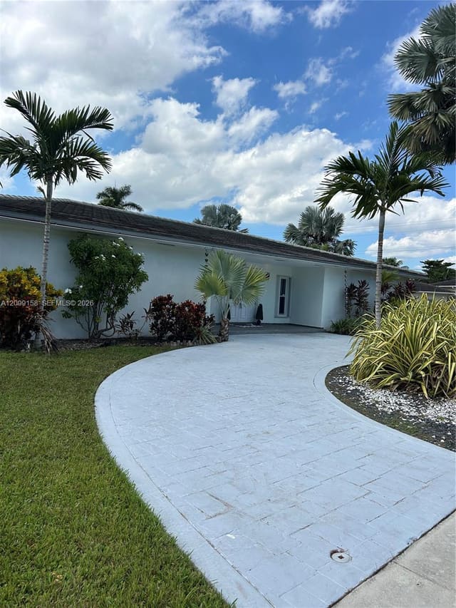 1490 Lenape Drive, Fla Fruit Land Cos Sub, Miami Springs, FL