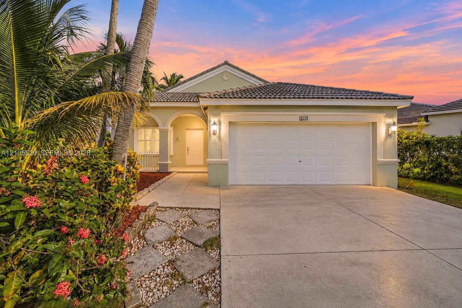 649 Willow Bend Road, Weston, FL 33327