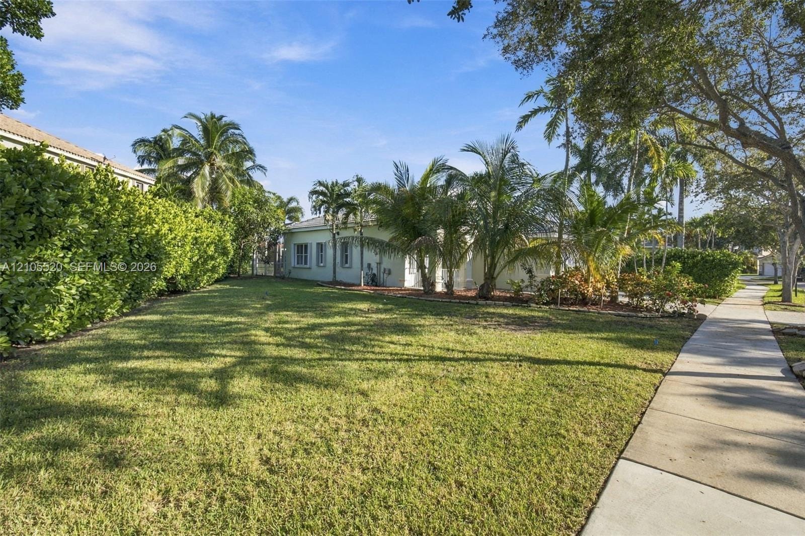 649 Willow Bend Road, Weston, FL 33327 photo 4