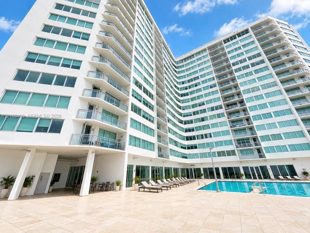7135 Collins Avenue 1221, Miami Beach, FL 33141