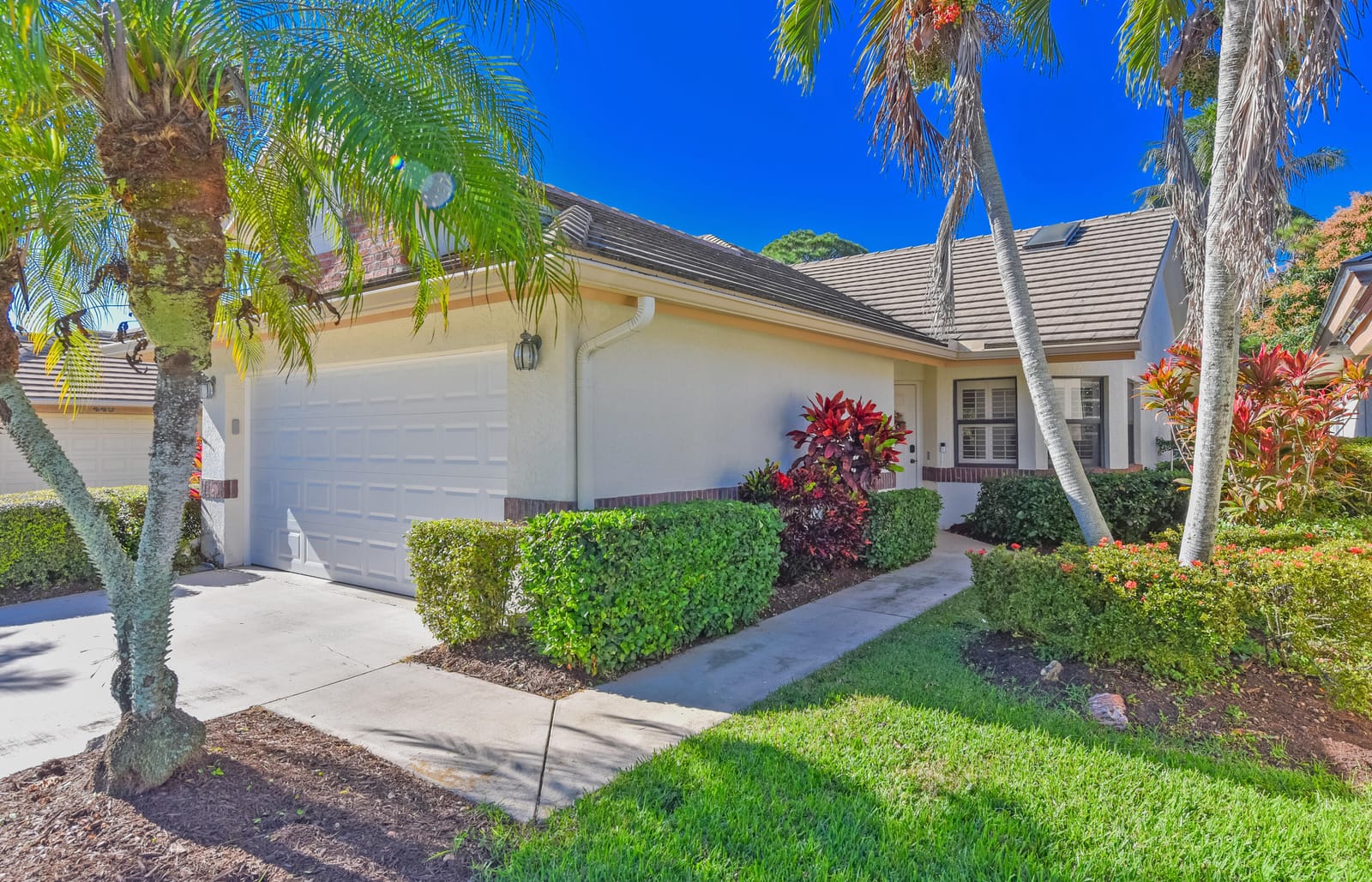 438 SW JEFFERSON Circle, Port St. Lucie, FL 34986 photo 2