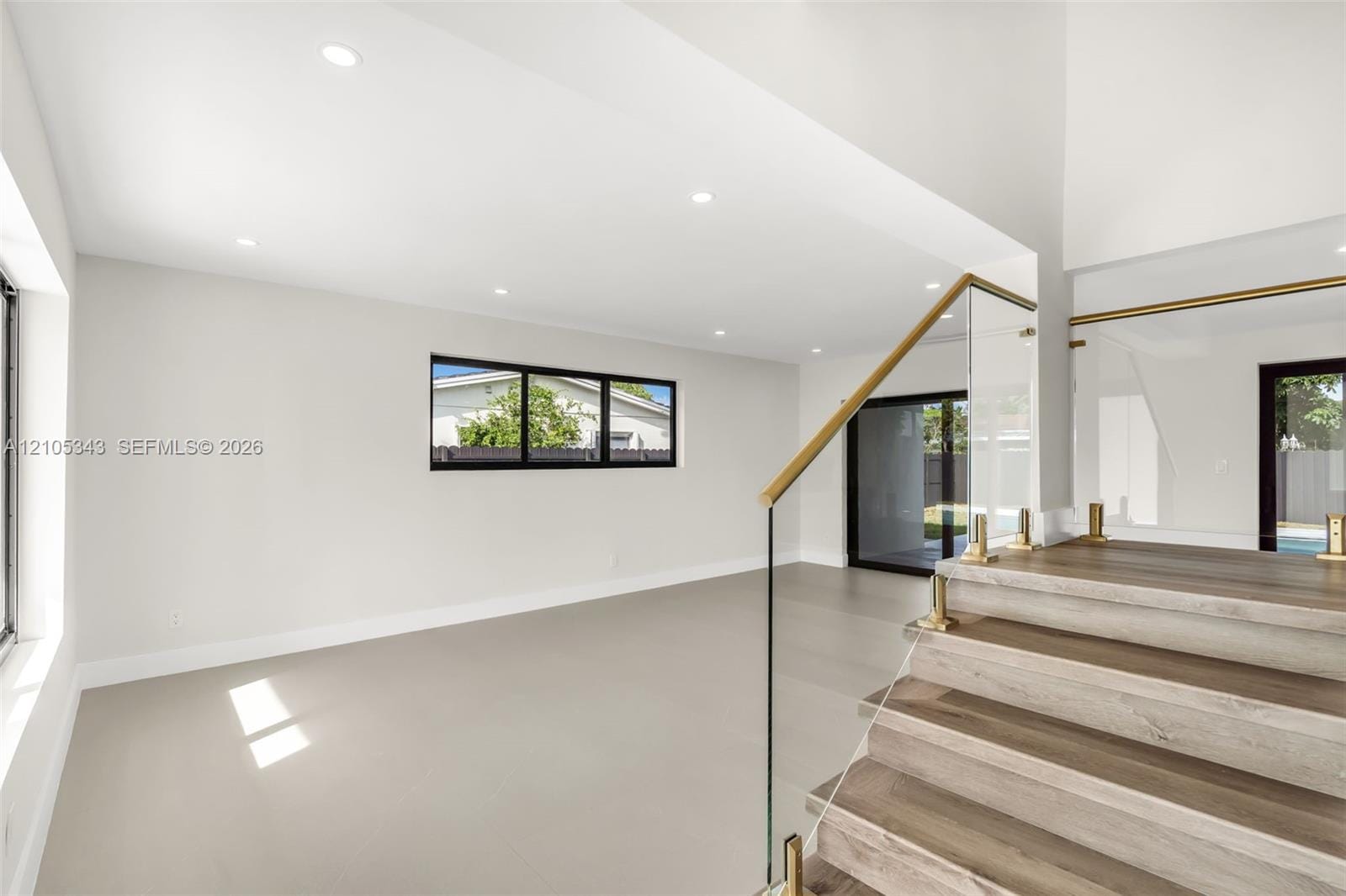 1735 SW 97th Place — photo 4