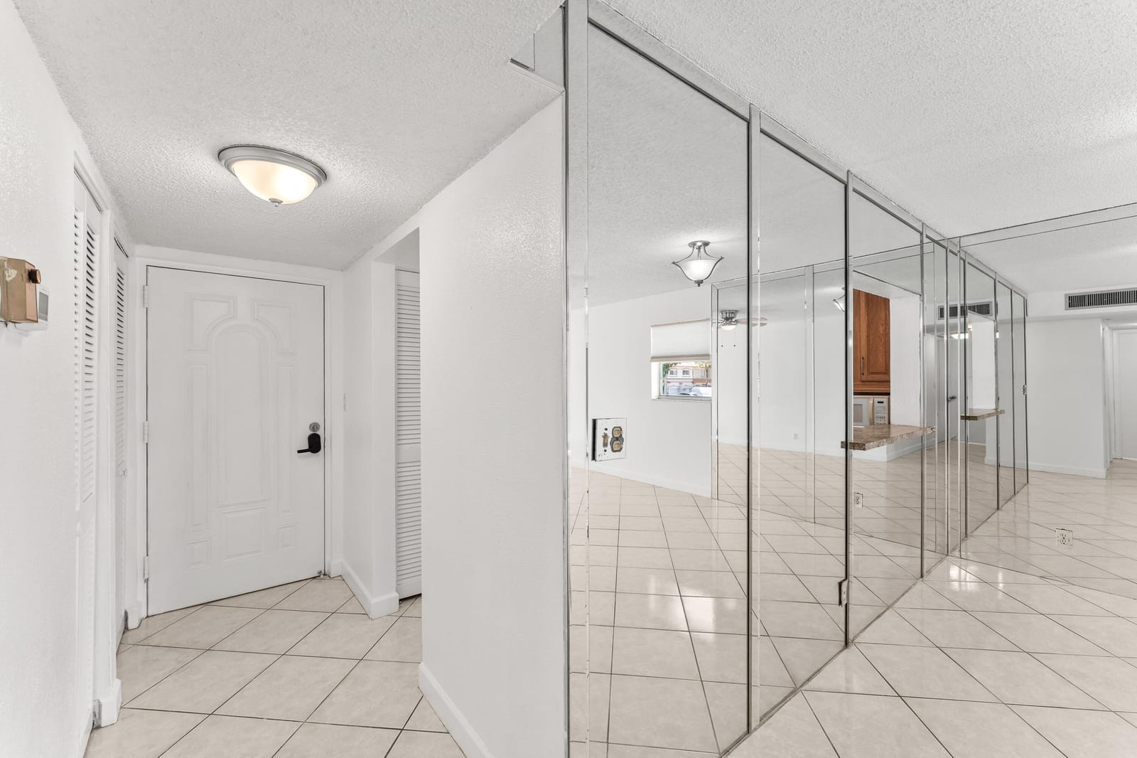 4148 NW 90th Avenue 201, Coral Springs, FL 33065 photo 4