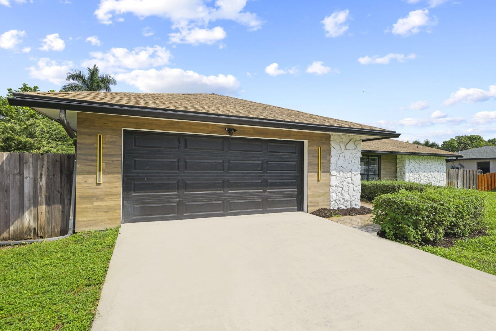 80 W RUBBER TREE Drive, Lake Worth, FL 33467 photo 3