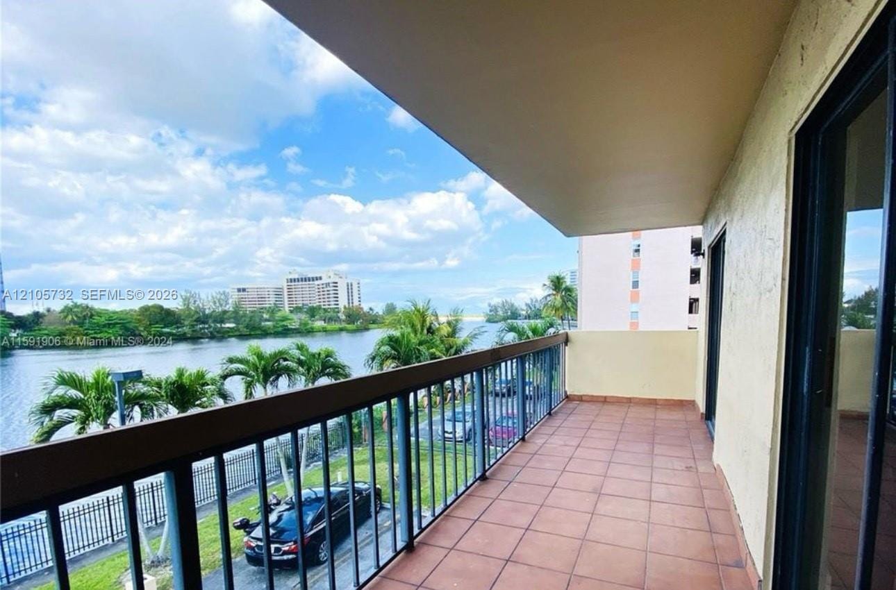 5249 NW 7th Street 219, Miami, FL 33126 photo 2