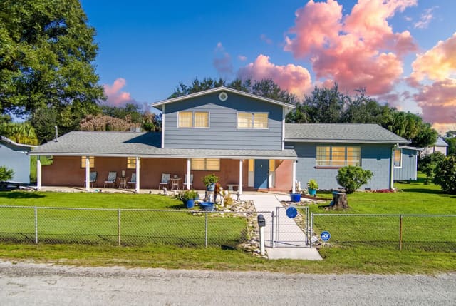 3306 MEADOW Lane, Fort Pierce, FL 34947