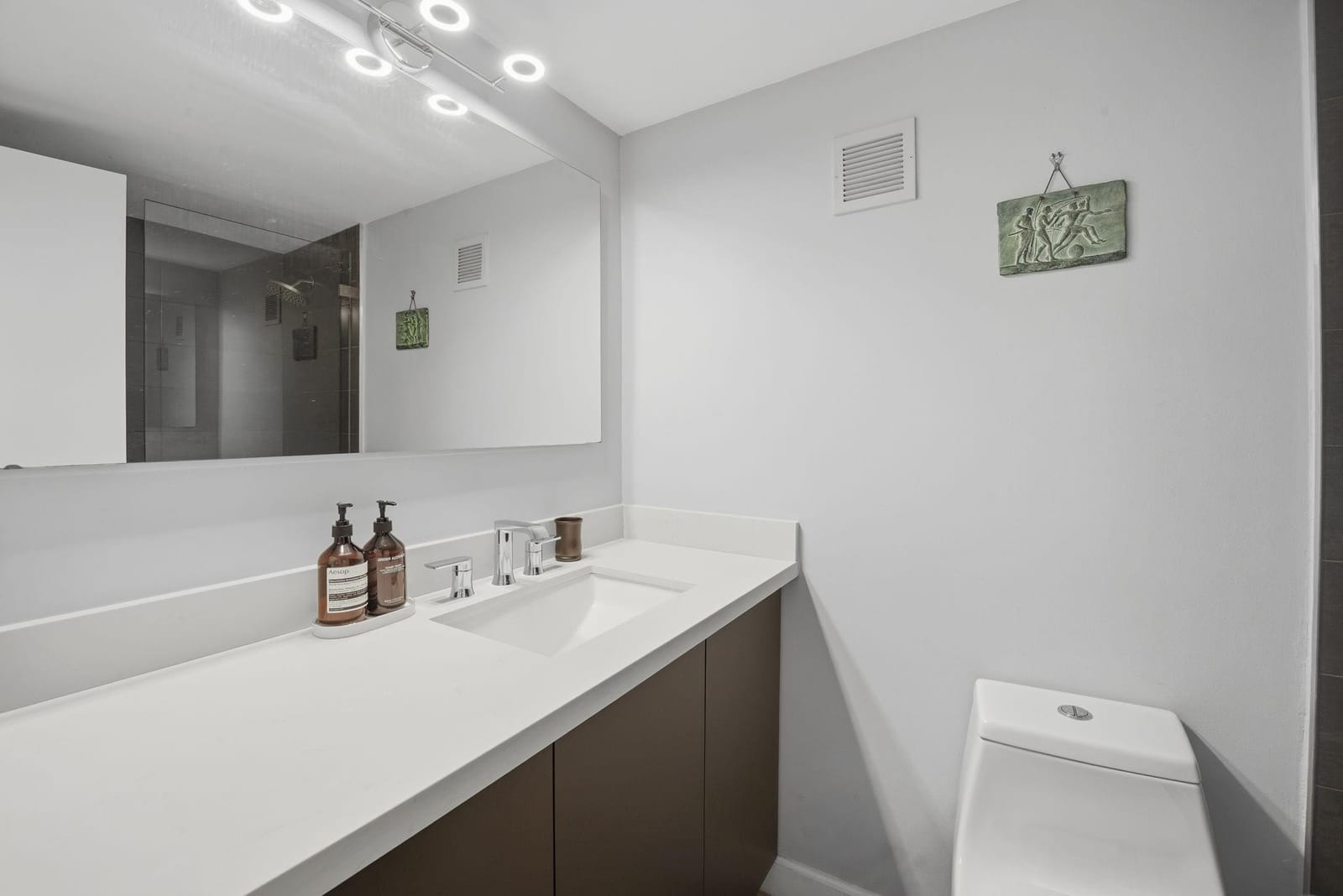 1200 West Avenue 324, Miami Beach, FL 33139 photo 11