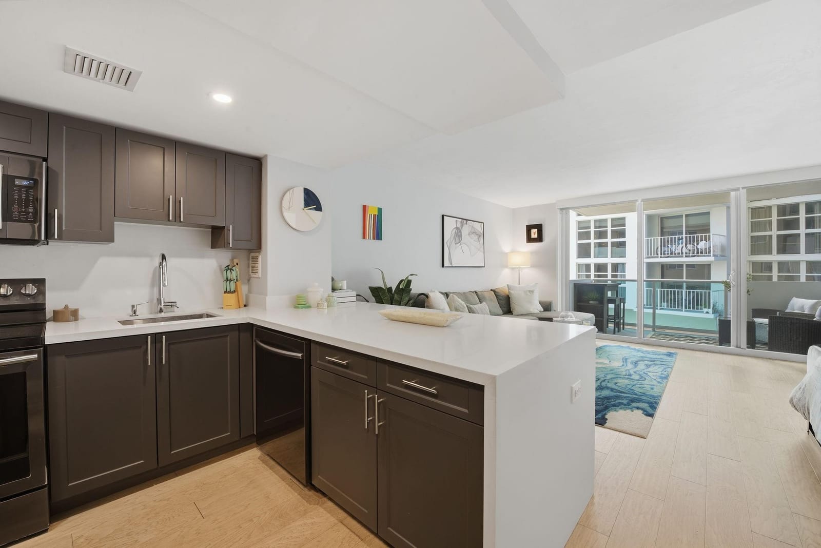 1200 West Avenue 324, Miami Beach, FL 33139 photo 5