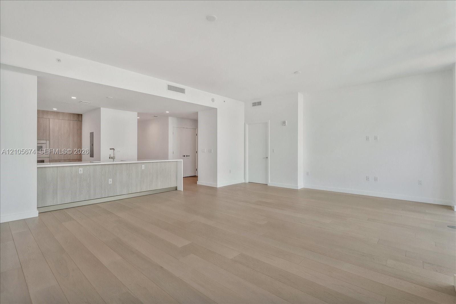 9201 E Bay Harbor Drive 710 — photo 6