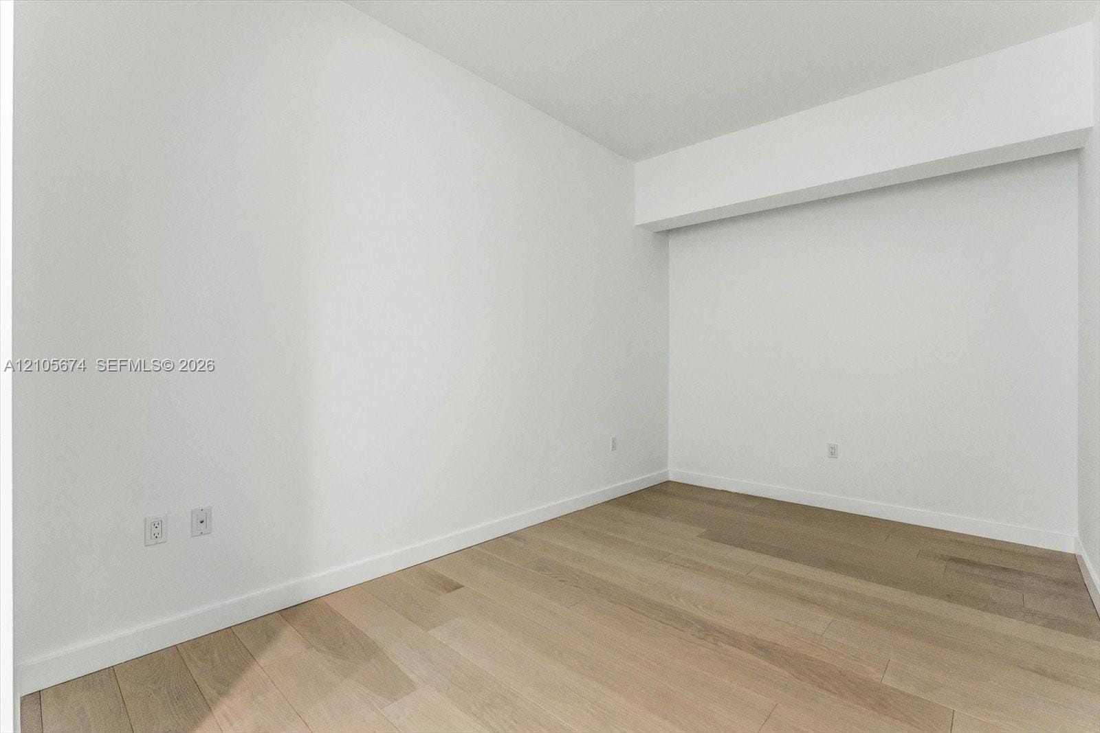 9201 E Bay Harbor Drive 710 — photo 8