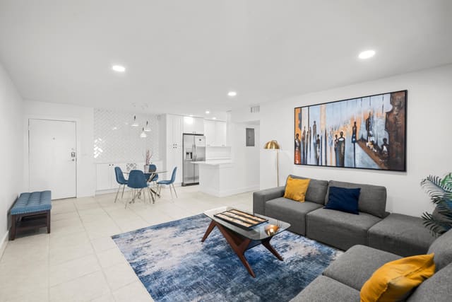 119 NE 19th Court G216, Wilton Manors, FL 33305