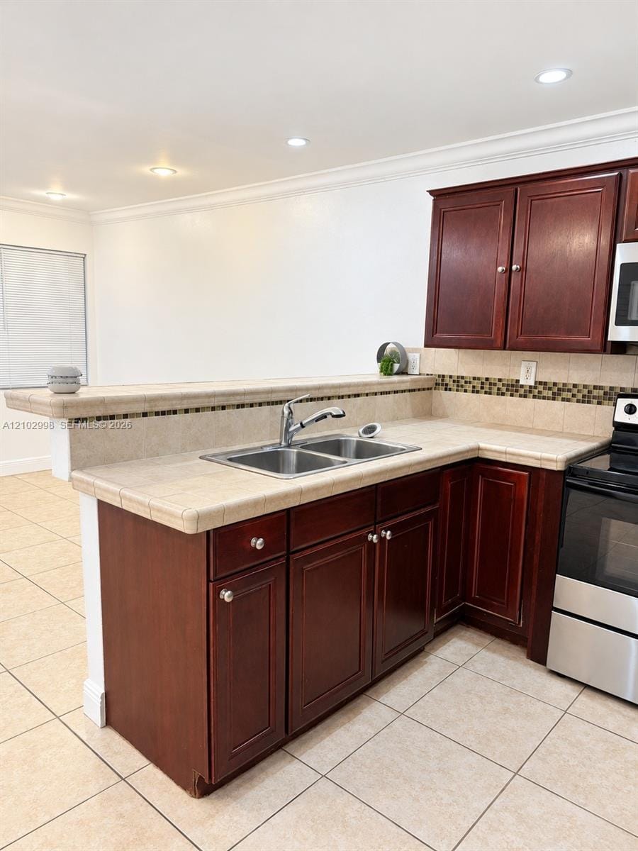332 NE 110th Terrace 332, Miami, FL 33161 photo 4