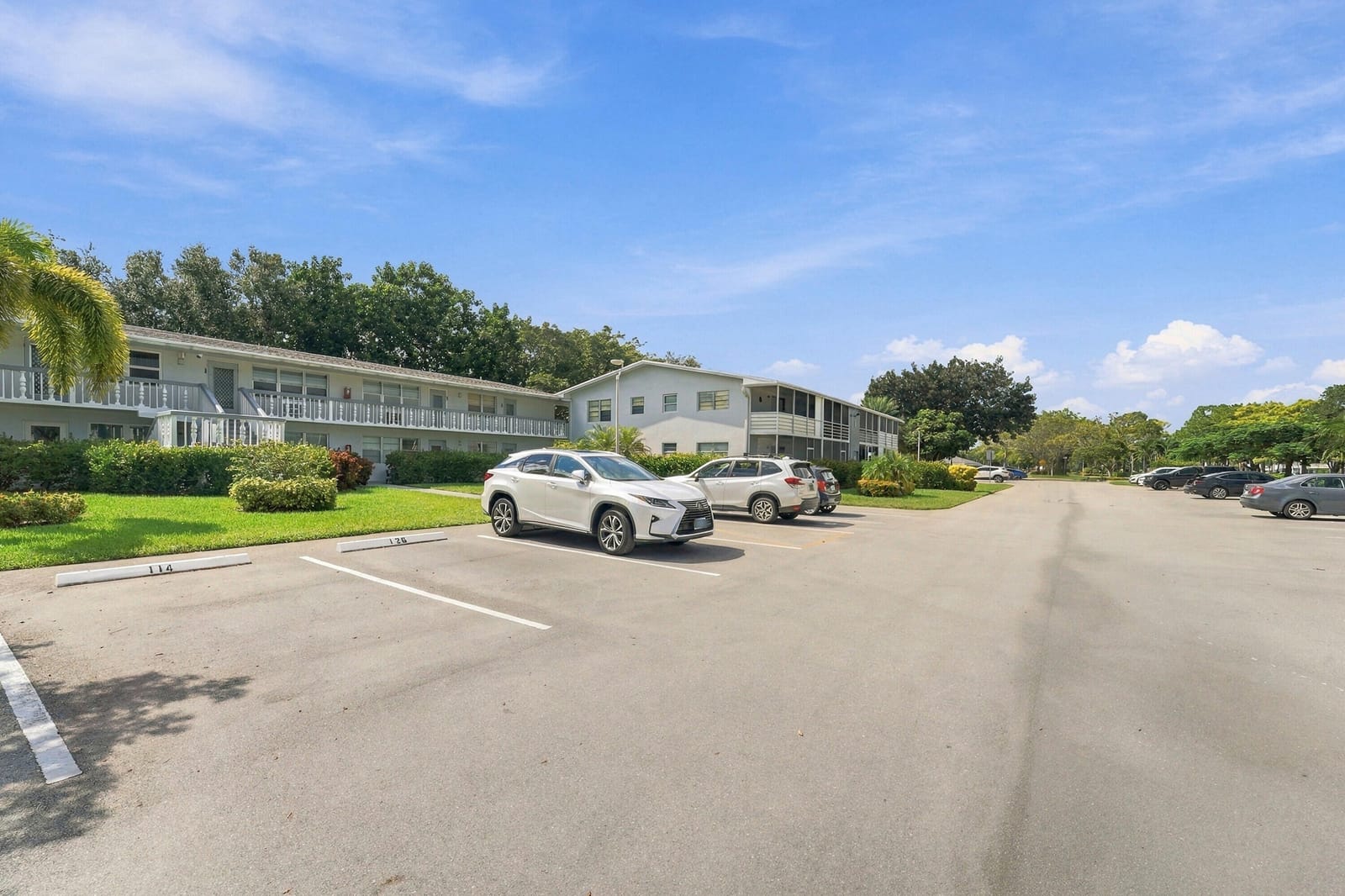 116 LYNDHURST F 116 — photo 4