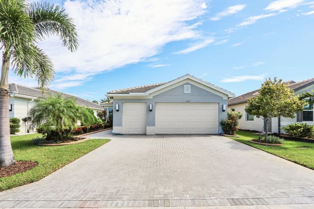 11917 SW SEAHORSE SPRINGS Terrace, Port St. Lucie, FL 34987