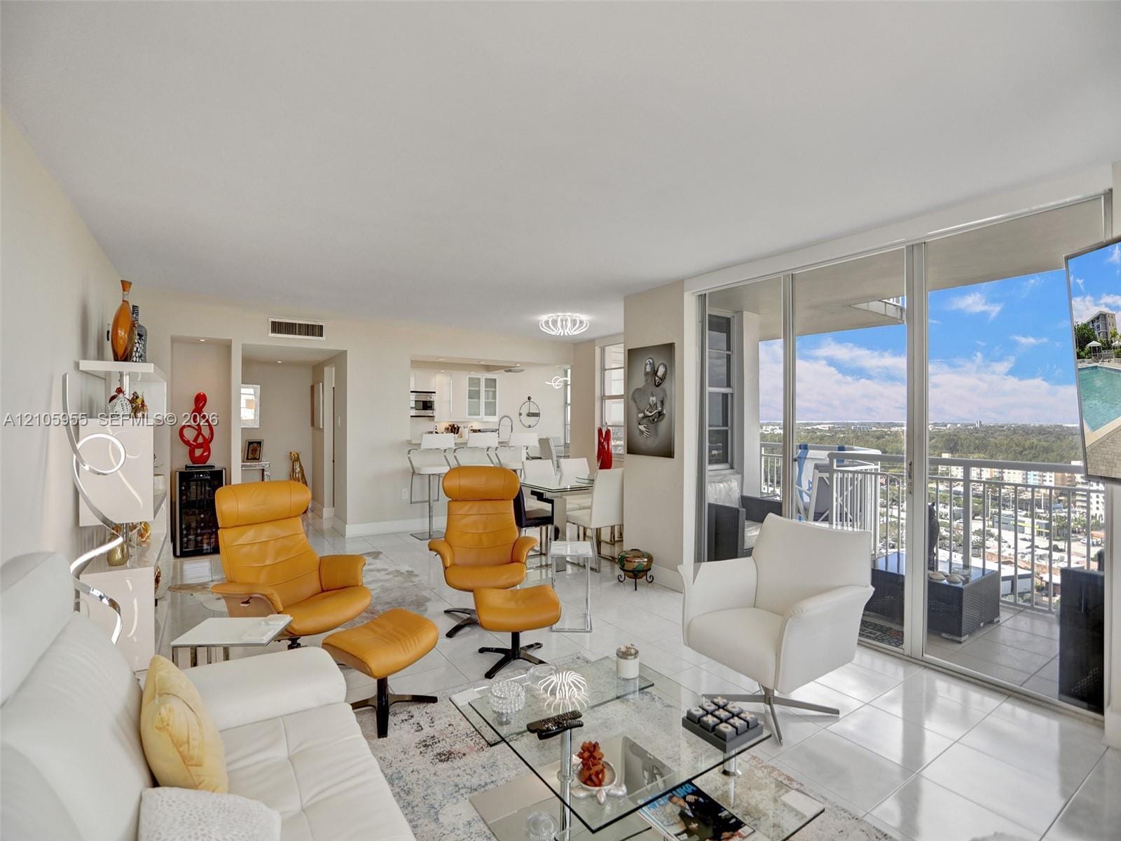 18011 Biscayne Boulevard 1904 — photo 3