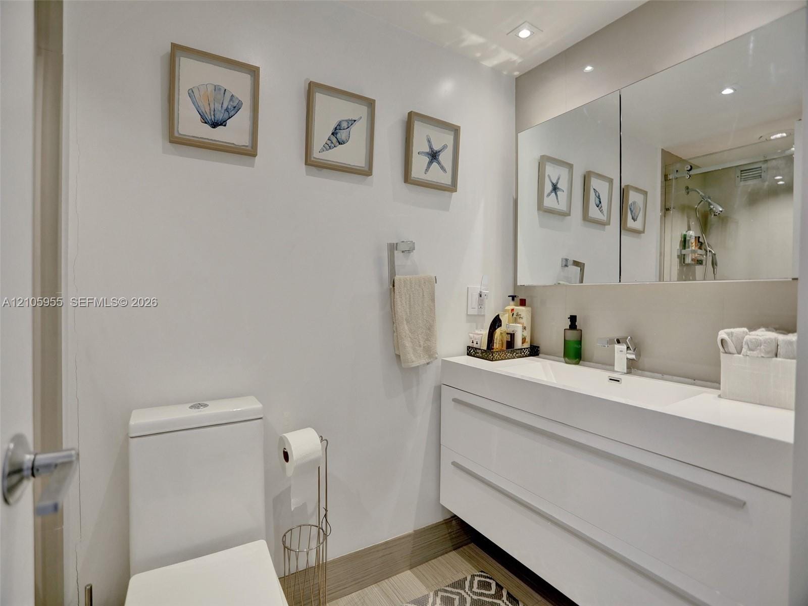 18011 Biscayne Boulevard 1904 — photo 10