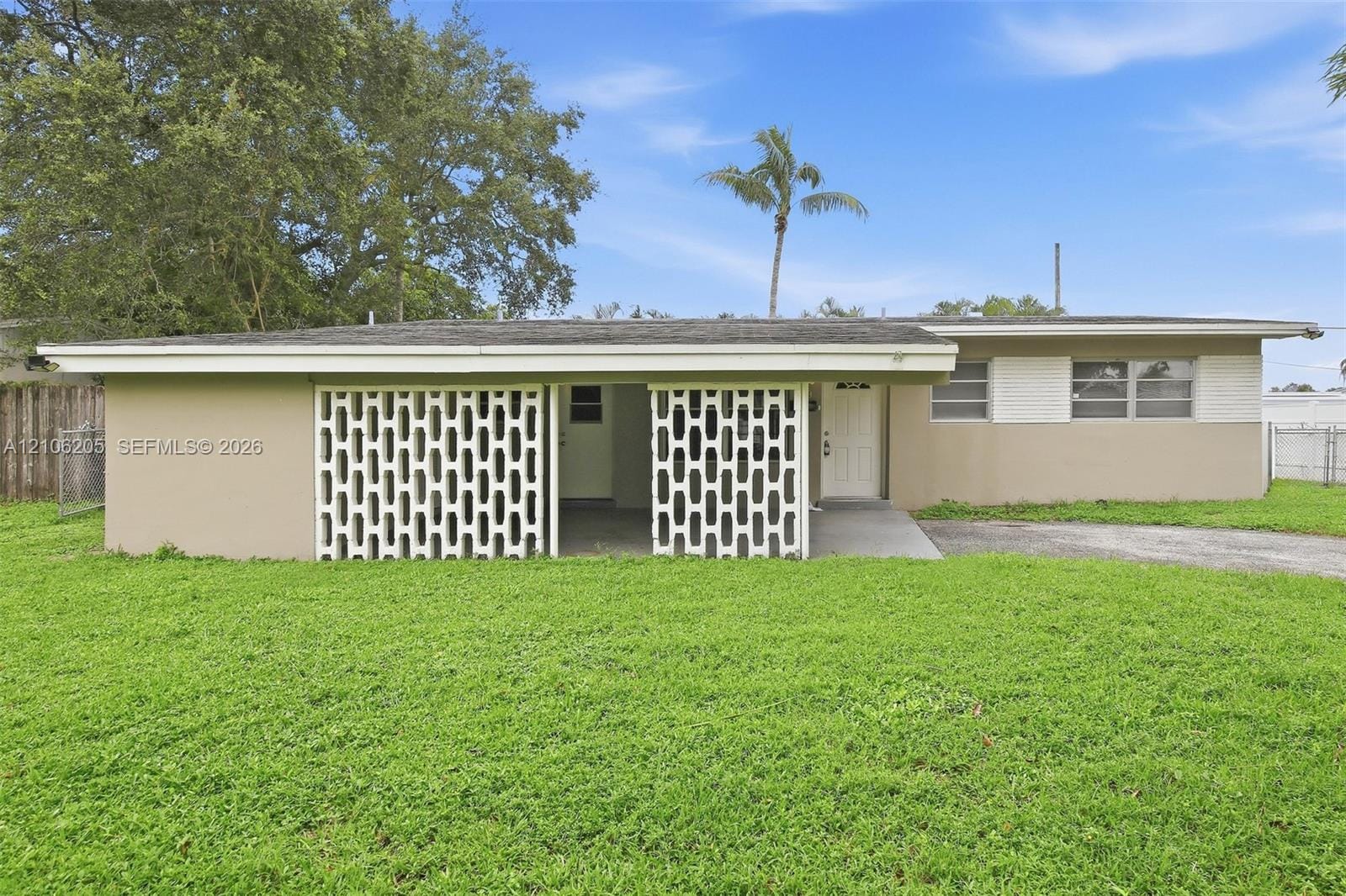 6941 SW 5th Street, Pembroke Pines, FL 33023