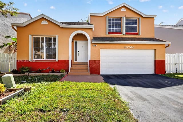 10760 SW 11th Drive, Davie, FL 33324