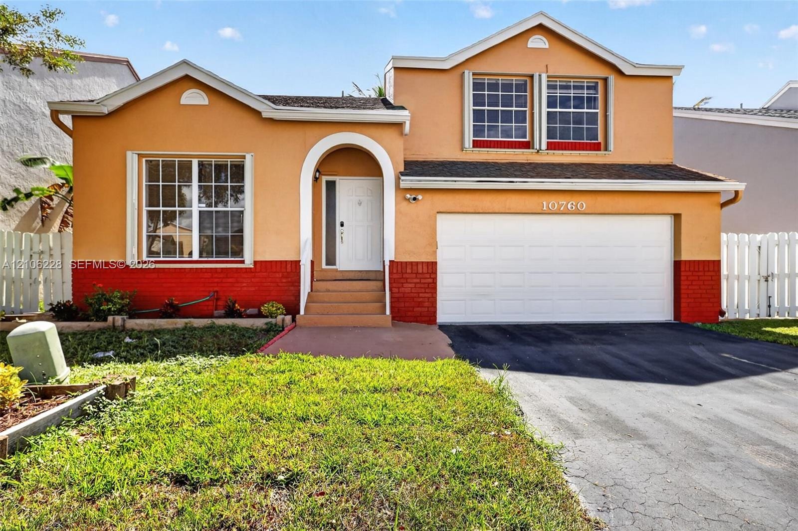 10760 SW 11th Drive, Davie, FL 33324