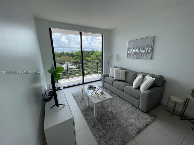 5350 NW 84th Avenue 303, Doral, FL 33166