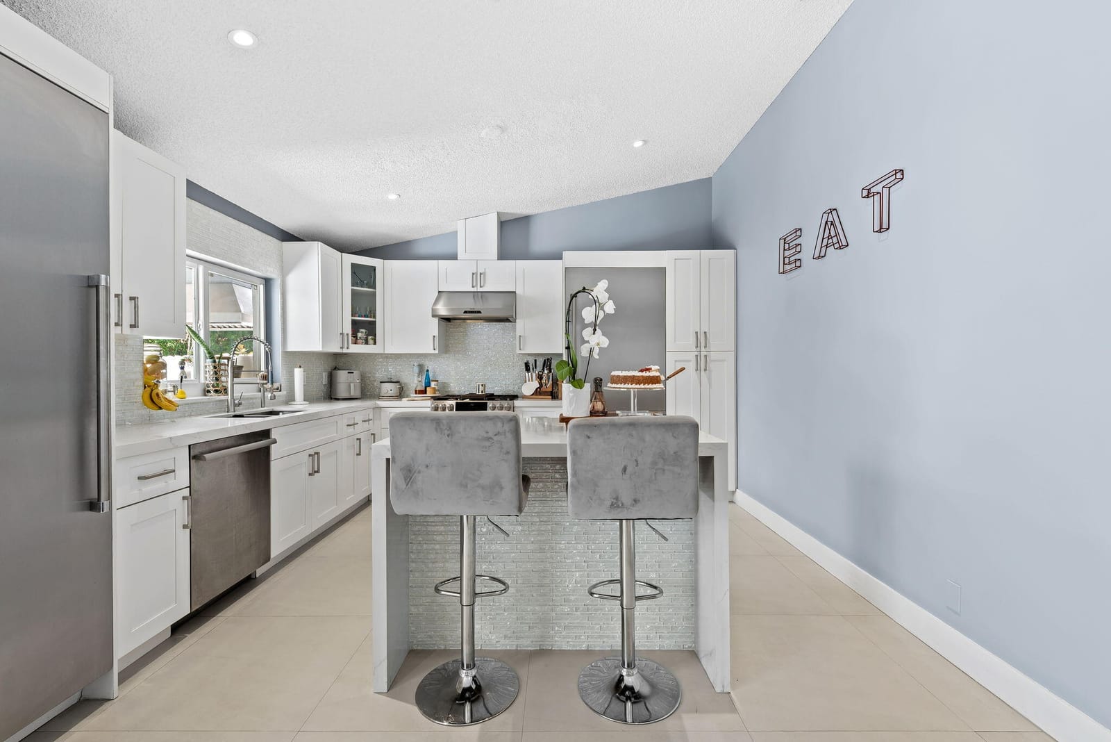 10110 SW 16TH Place — photo 12