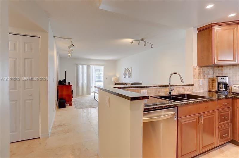 2212 NE 1st Way 101, Boynton Beach, FL 33435 photo 1