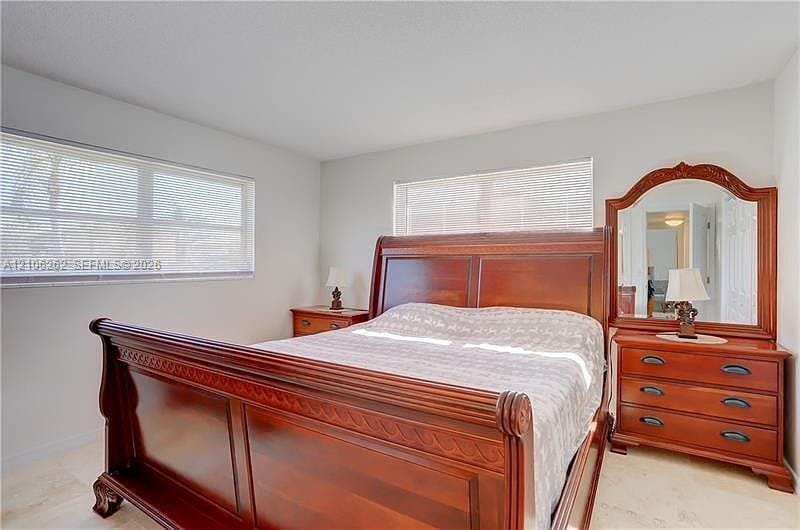 2212 NE 1st Way 101, Boynton Beach, FL 33435 photo 9