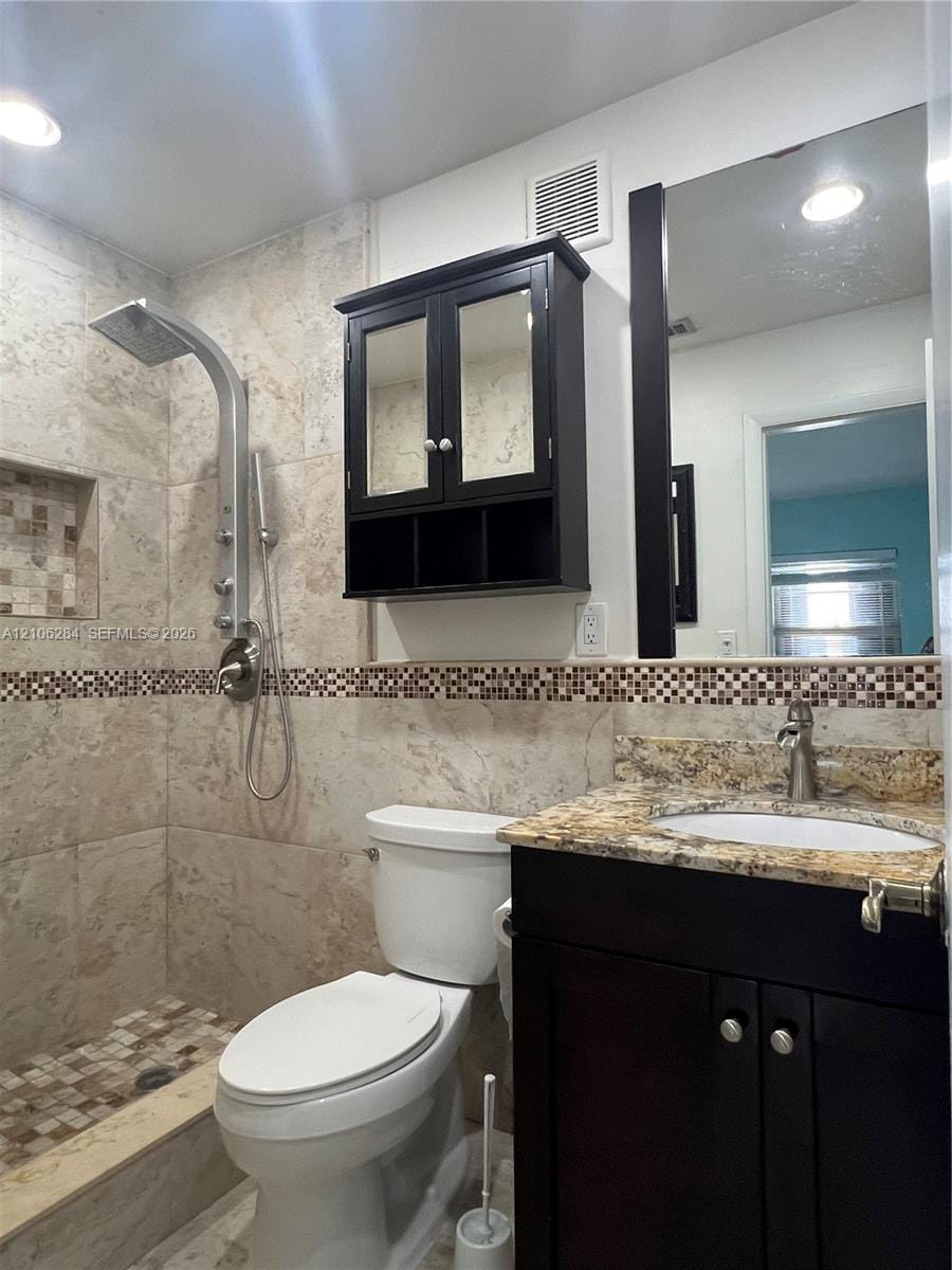 11824 SW 123rd Avenue . — photo 5