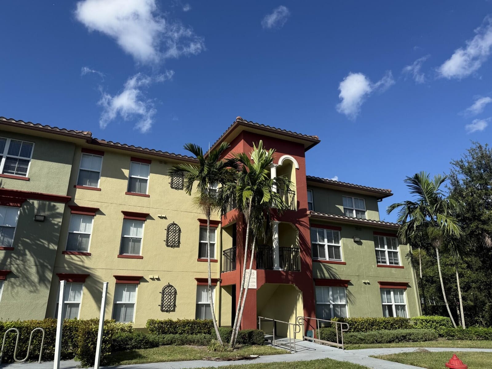 7085 Merganser Court 2105, Lake Worth, FL 33463