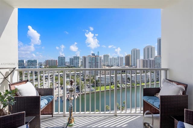 300 Bayview Drive 1503, Sunny Isles Beach, FL 33160