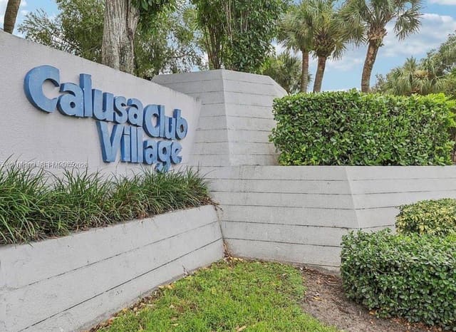 8888 SW 131st Court 409, Miami, FL 33186