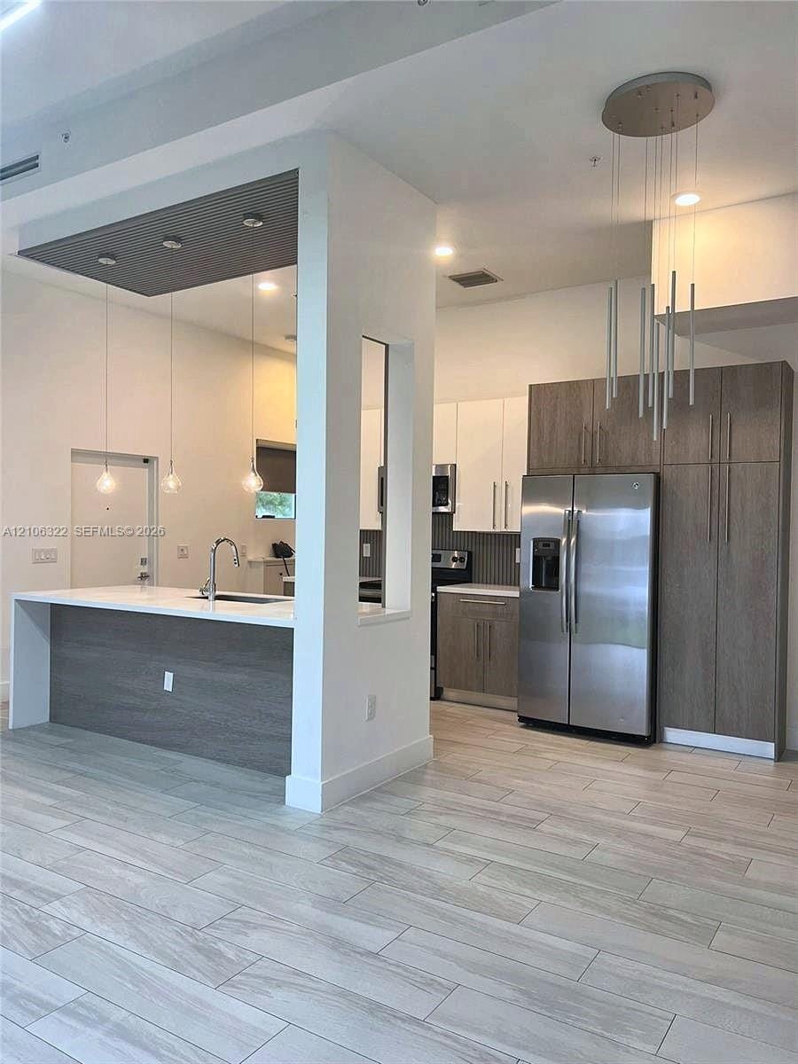4428 NW 9th Street — photo 5