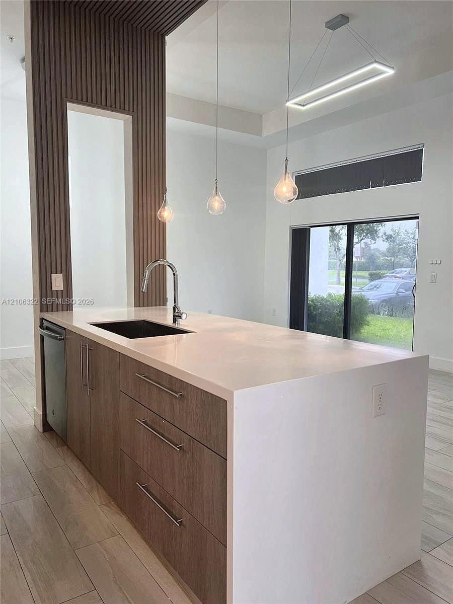 4428 NW 9th Street — photo 9