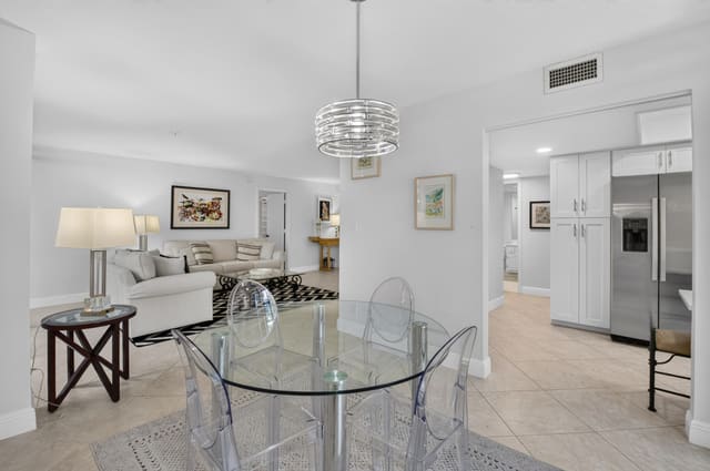7786 LAKESIDE Boulevard 614, Boca Raton, FL 33434