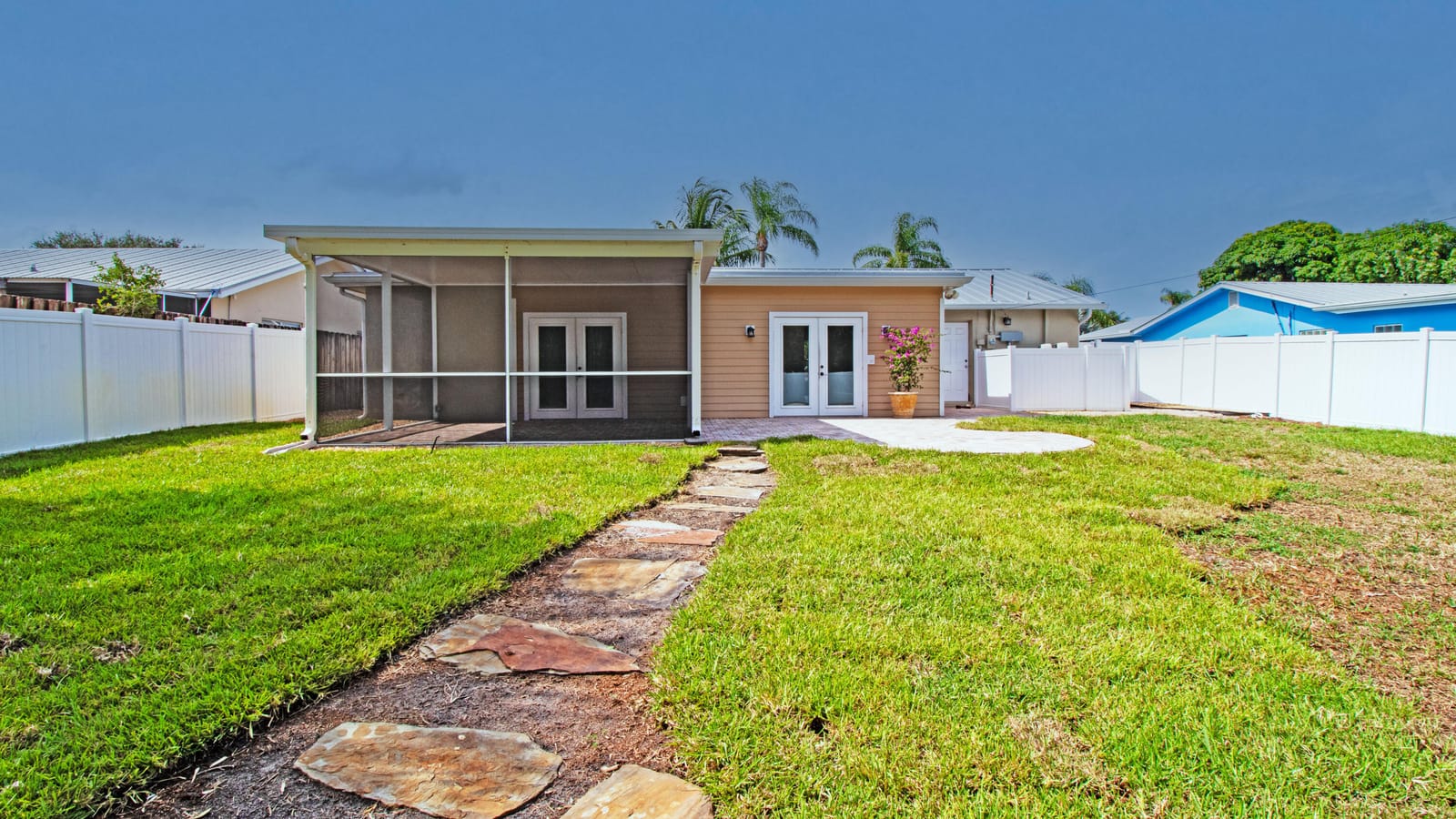 8804 SE Jardin Street, Hobe Sound, FL 33455 photo 11