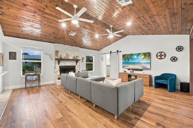 15107 97TH Road N, The Acreage, FL 33412