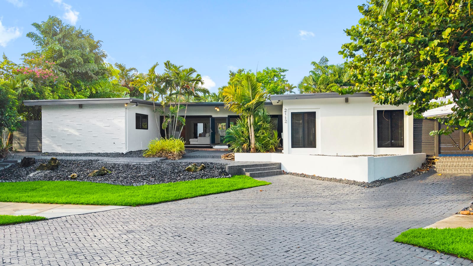 2112 SE 19TH Drive, Fort Lauderdale, FL 33316