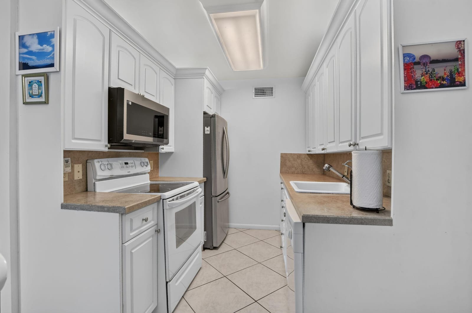 2025 Cornwall B, Boca Raton, FL 33434 photo 3