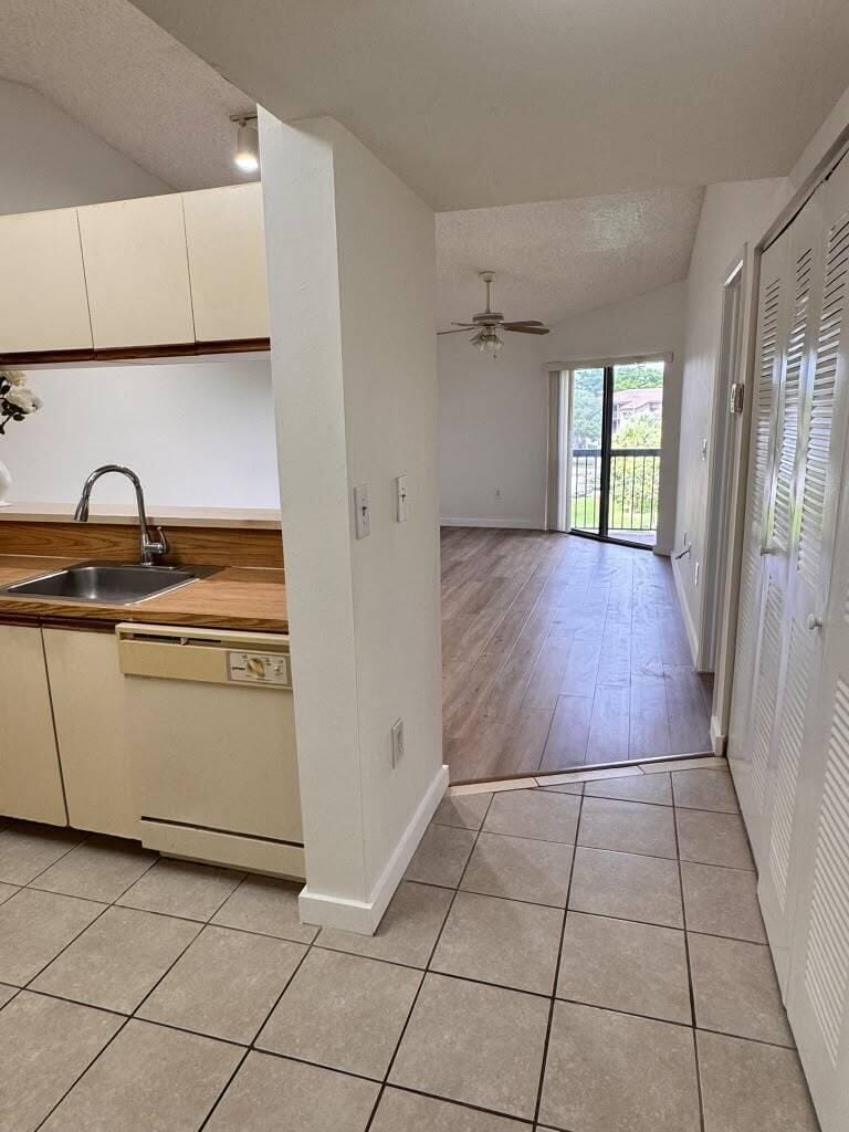 9887 NOB HILL Court — photo 9